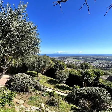 Piscine Avec Vue Imprenable Sur La Mer Villa Borgo (Corsica)